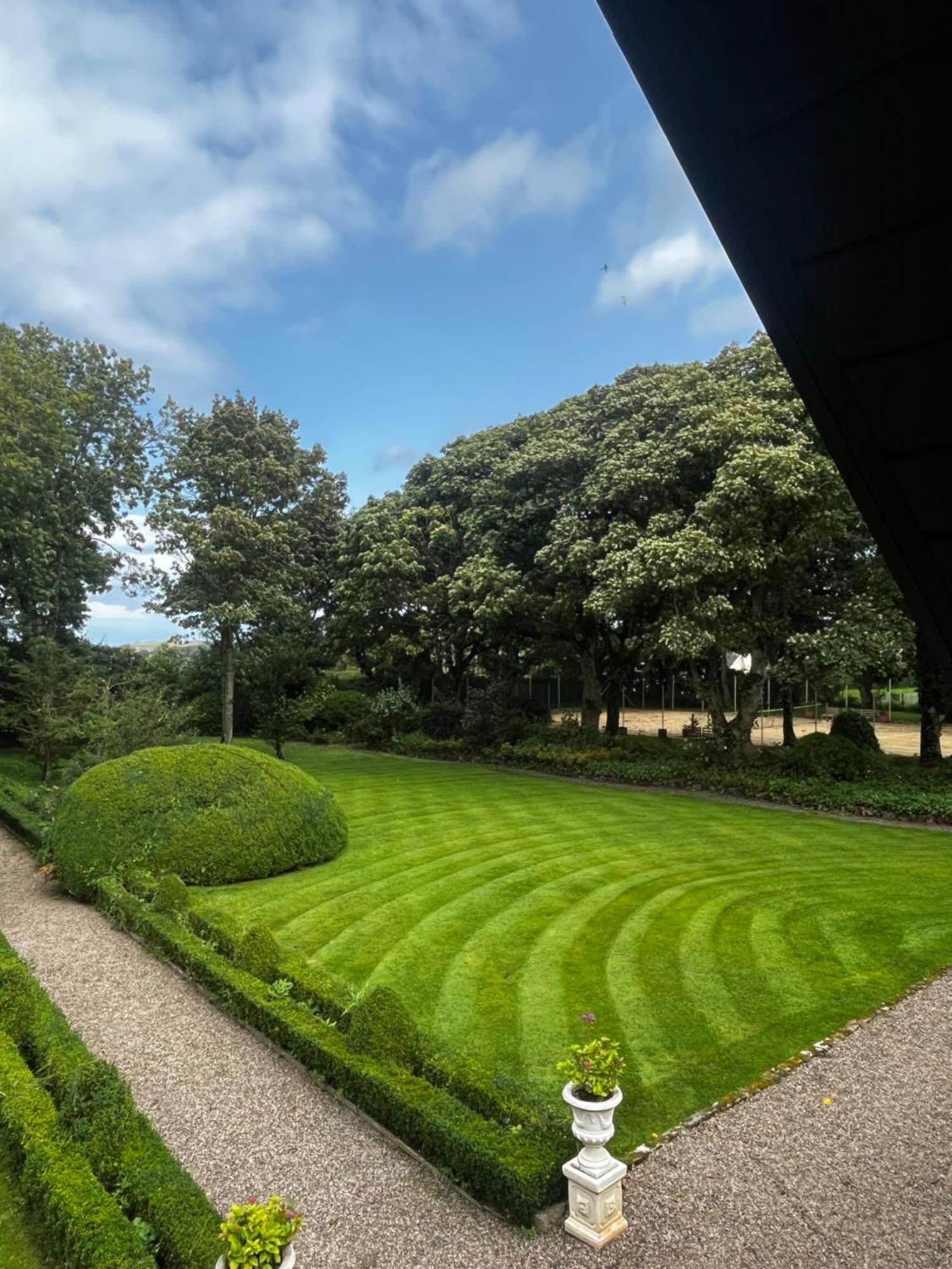 The Old Bushmills Barn Villa Exterior foto